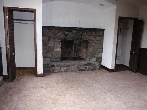 4th image of 3200 S Delaware Dr