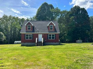 83 Hope Hl, Mannington, WV 26582