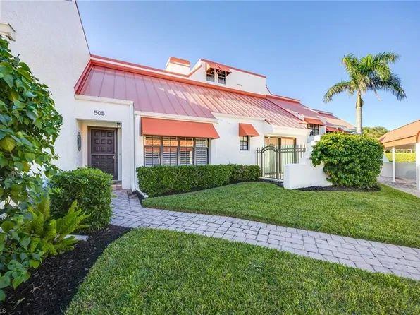 505 Serendipity Dr #505, Naples, FL 34108