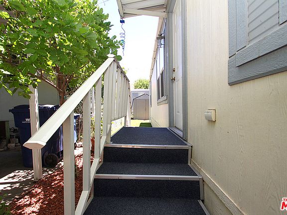 3rd image of 29021 Bouquet Canyon Rd Space 254