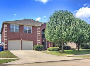 1070 Pelican Dr, Frisco, TX 75033