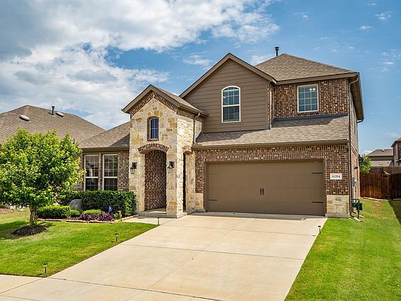 3rd image of 11204 Glover Ln