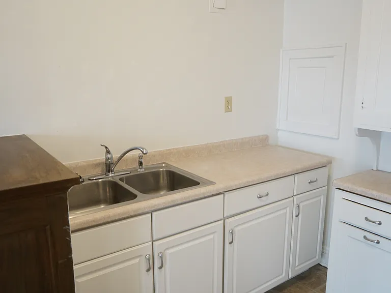 The Randolph Apartments — Photo 2