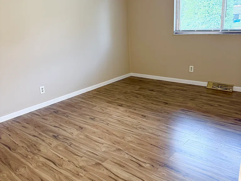11200 Fawnway Dr — Photo 8