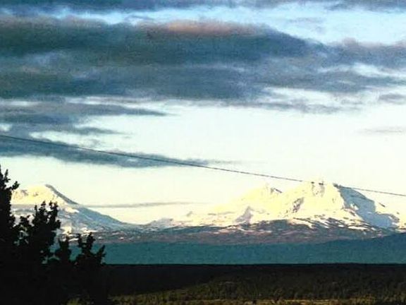 3rd image of 14198 SW Nine Peaks Pl