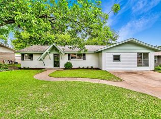 1214 John Reagan St, Benbrook, TX 76126