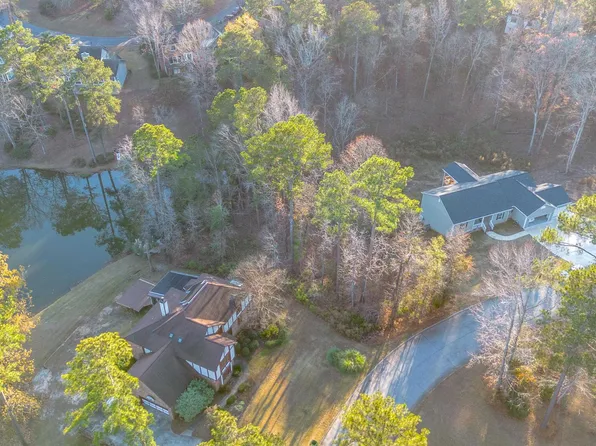 332 Lake Front Dr, Columbia, SC 29212