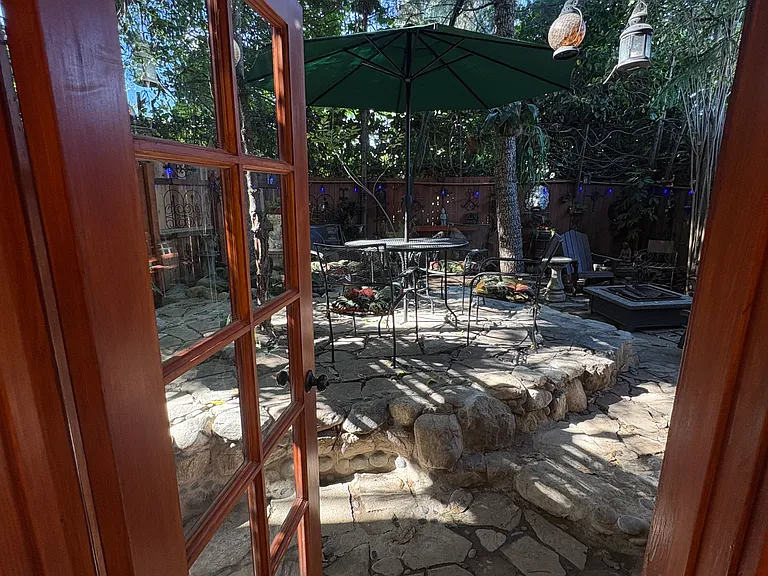 Ranchito Ave — Photo 10