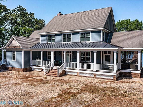3rd image of 417 Buzzards Point Rd
