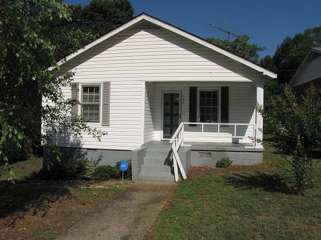 1st image of 263 Caulder Cir