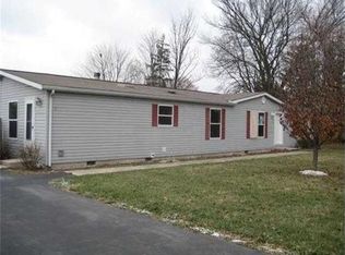 3269 Lewis Rd, Columbus, OH 43207