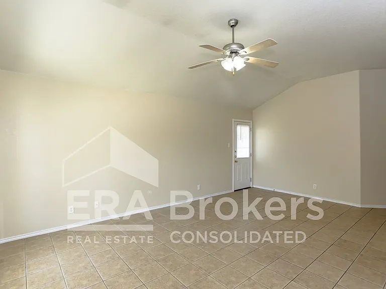 203 Dale Earnhardt Dr #A — Photo 3
