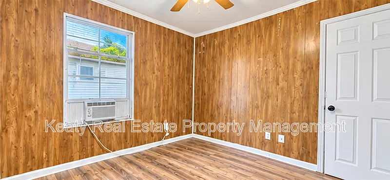 3 bed, 2.0 bath, 1200 sqft, $900 — Photo 4