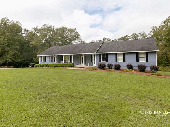 2nd image of 25 Woodland Trl