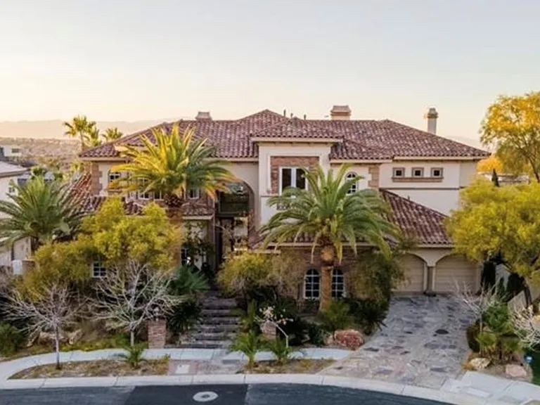 777 Clove Ct — Photo 1