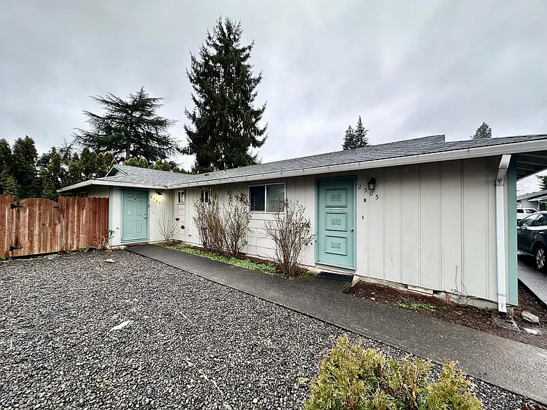 2415 Neals Ln #A — Photo 14