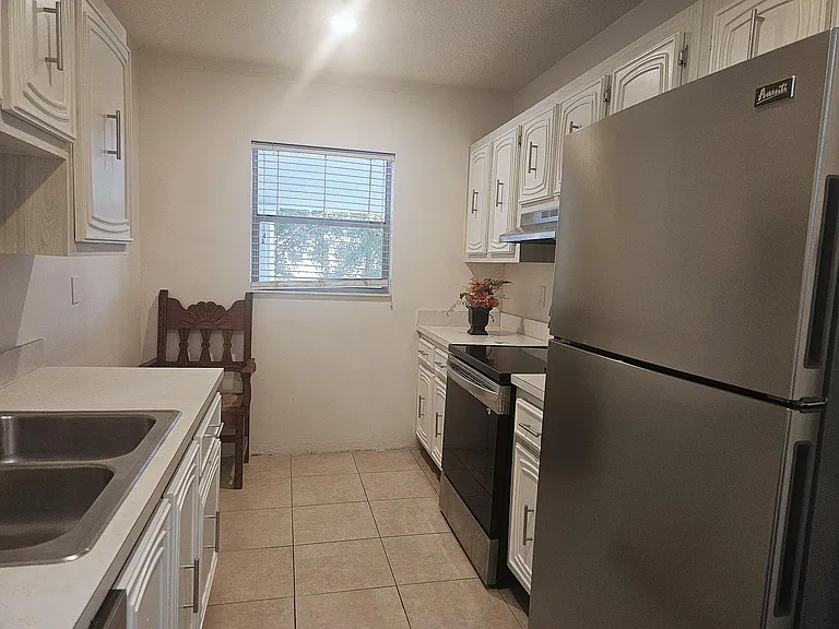 2600 SW 22nd Ave #908 — Photo 4
