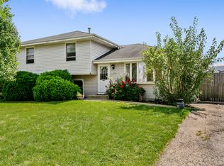 7002 Astoria Dr, Plainfield, IL 60586