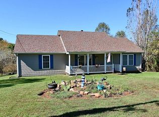 1623 Pineview Dr, Vinton, VA 24179