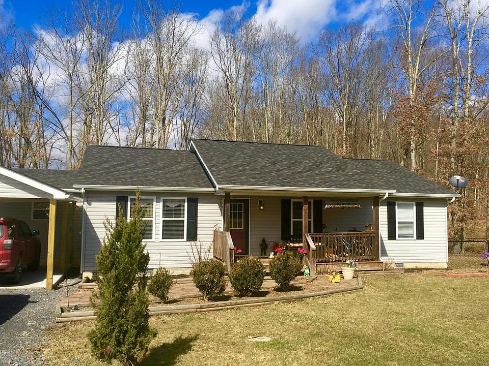 1st image of 401 Cherry Grove Ln