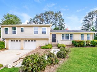 1000 Willow Cove Cir SE, Huntsville, AL 35802