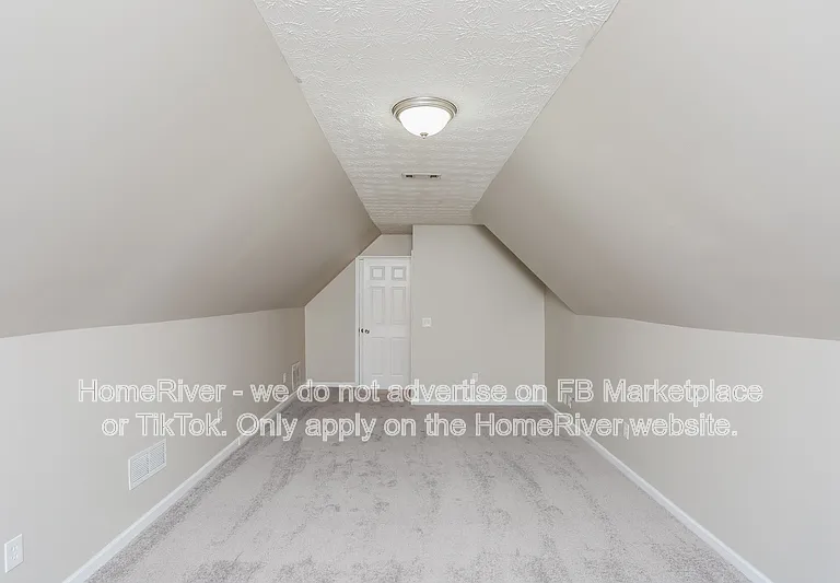 768 Wilkes Dr — Photo 13