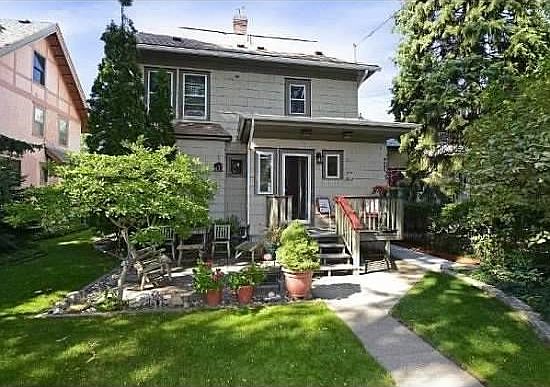 5th image of 3115 Emerson Ave S