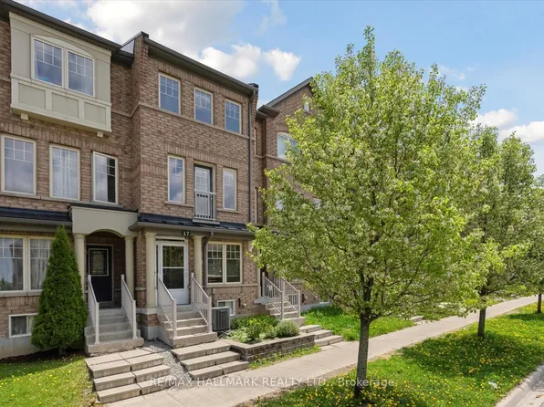 17 Valliere Dr, Markham, ON L6C 0M7