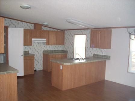 2nd image of 180 Strawberry Cir