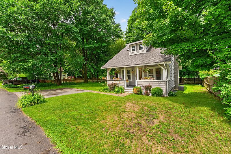 2nd image of 19 Martin Avenue