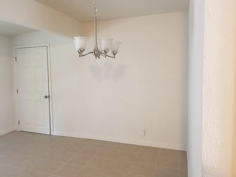 1550 Shaffer Rd — Photo 3