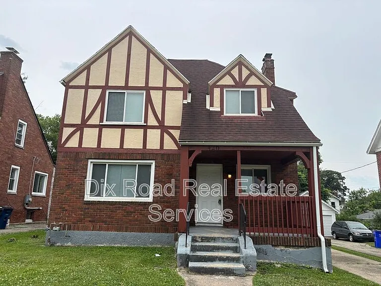 426 Otterbein Ave — Photo 1