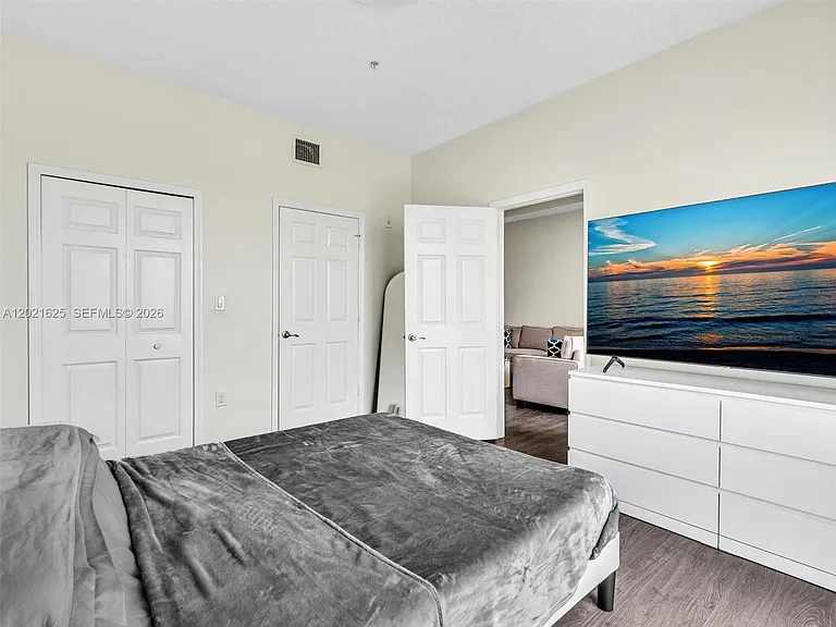 7085 Nova Dr #321 — Photo 26