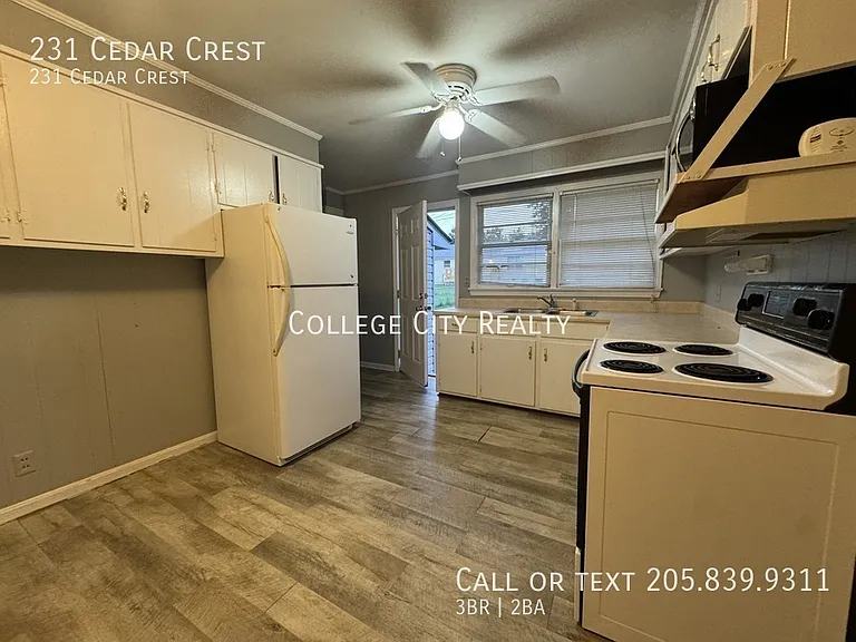 231 Cedar Crst — Photo 4