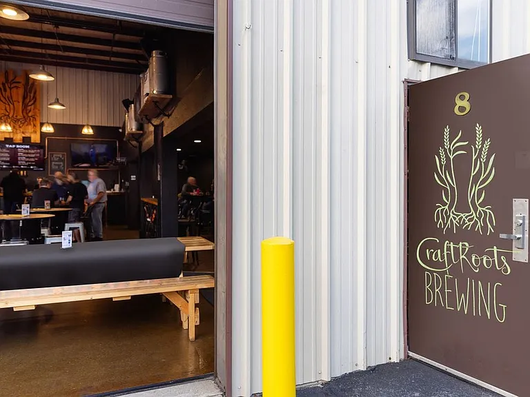 Just minutes away from CraftRoots Brewing and a variety of local restaurants and bars
