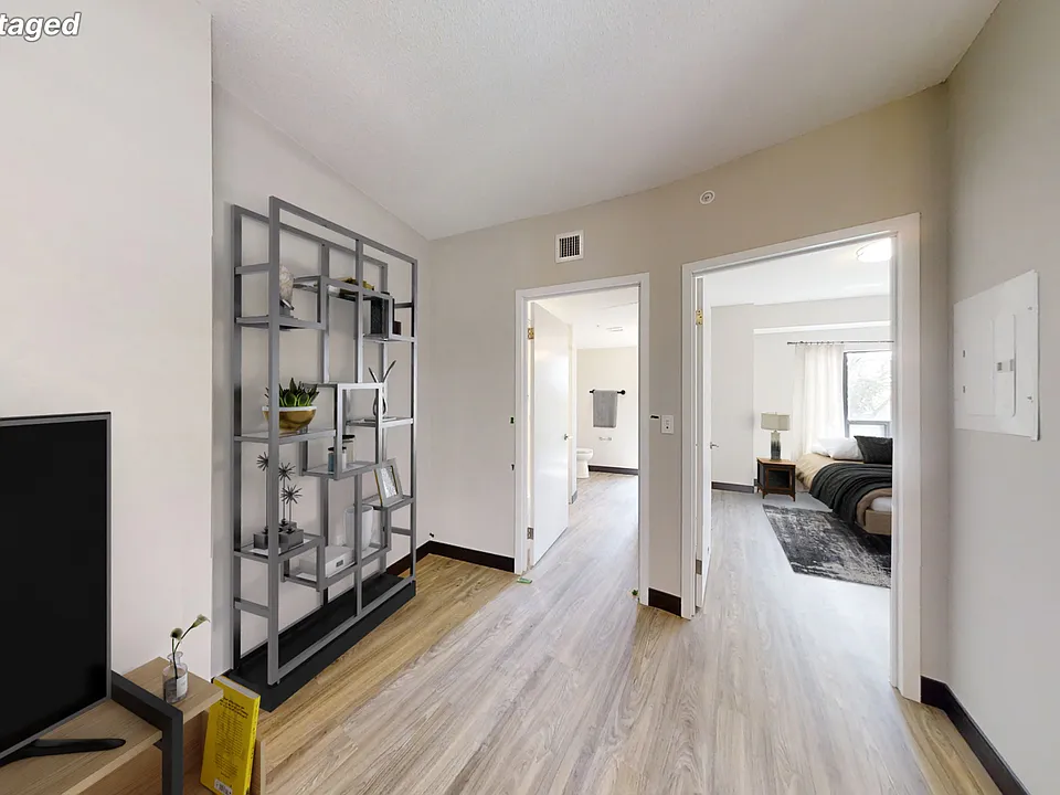 2346 Weston Rd