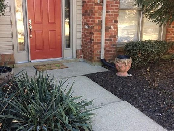 4th image of 3133 Glenwood Dr