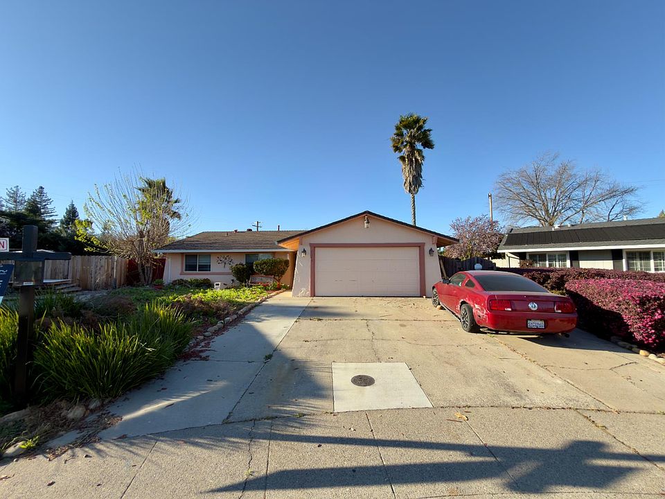 1st image of 7550 Silky Ct