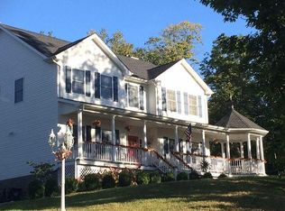 45 Athena Ct, Mahopac, NY 10541