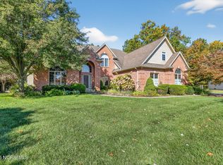 7961 Clover Creek Rd, Maumee, OH 43537