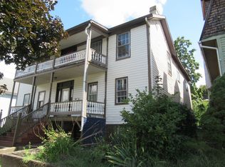 406 Summers St, Hinton, WV 25951