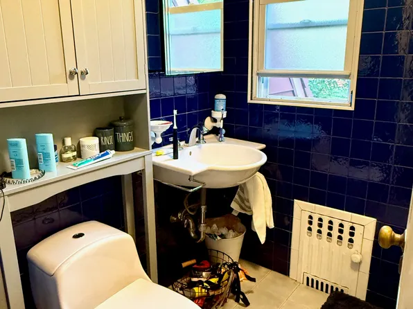 116-26 Parklane South image 16 of 27