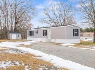 31 Pleasant Hill Rd, Limerick, ME 04048