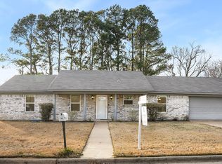 104 Kimberly St, Sulphur Springs, TX 75482