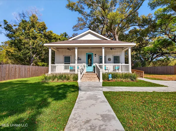 2208 Gulf Ave #A, Gulfport, MS 39501