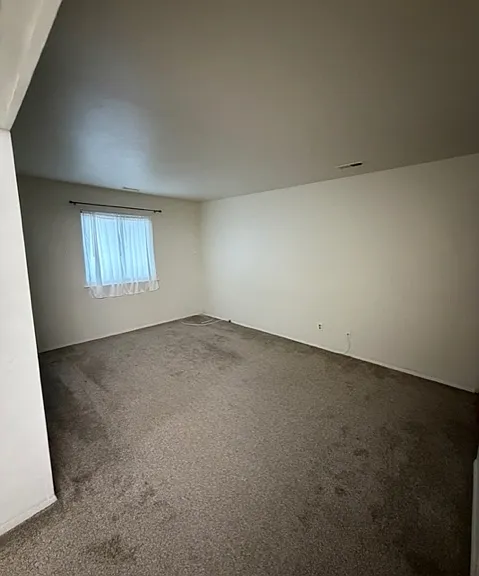 14 Sandra Rd — Photo 10
