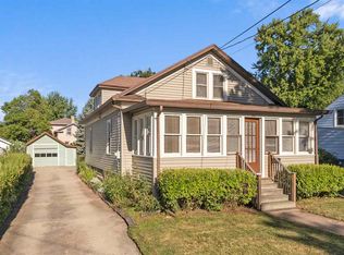 218 Webster St, Neenah, WI 54956
