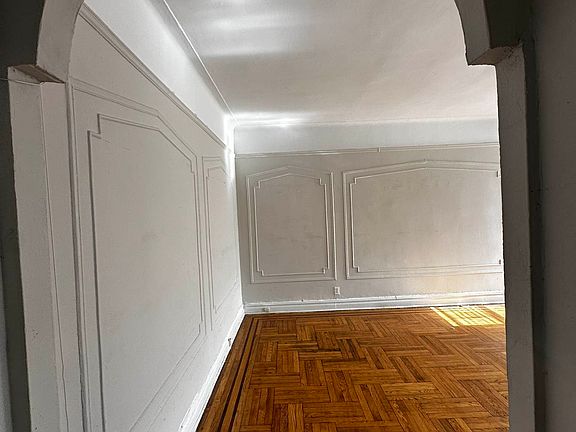 2nd image of 4342 45th St APT 3H