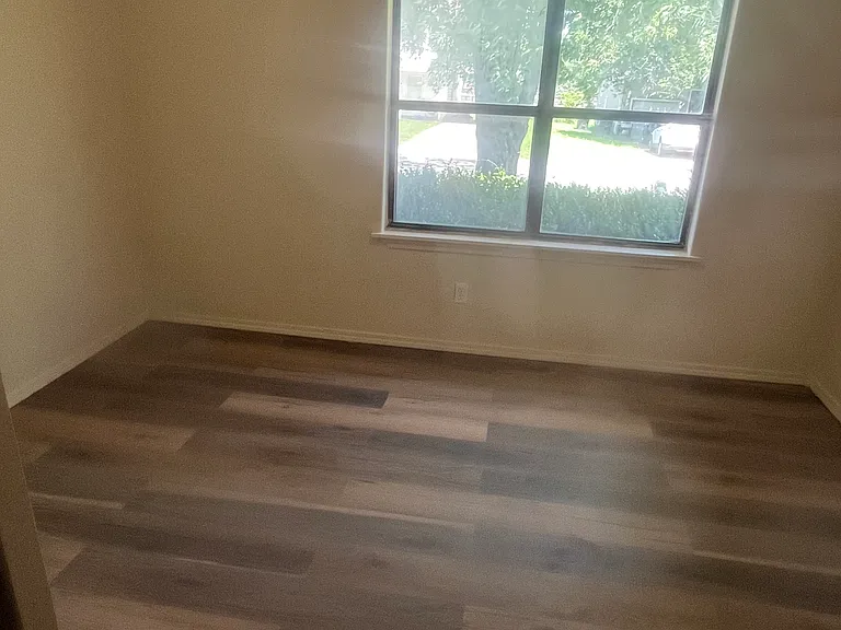1212 S 74th East Ave — Photo 11