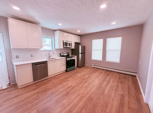 408 Cumberland Hill Rd FLOOR 2, Woonsocket, RI 02895